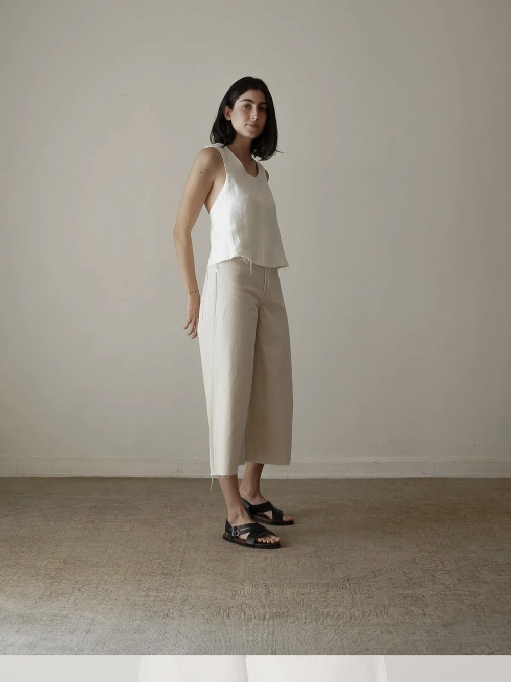 NWOT ZII ROPA AKU TOP LINEN - Picture 4 of 11
